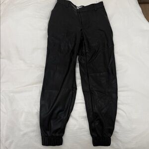 Hollister leather cargo pants ultra high rise with zipper bottoms